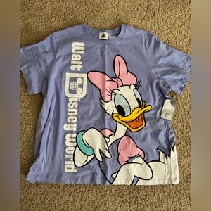 Daisy Duck WDW shirt brand new with tags